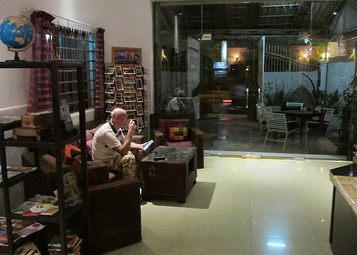 The Cashew Nut 3* Siem Reap