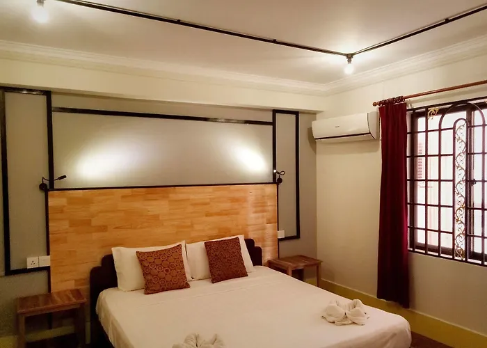 Pensjonat The Cashew Nut 3*