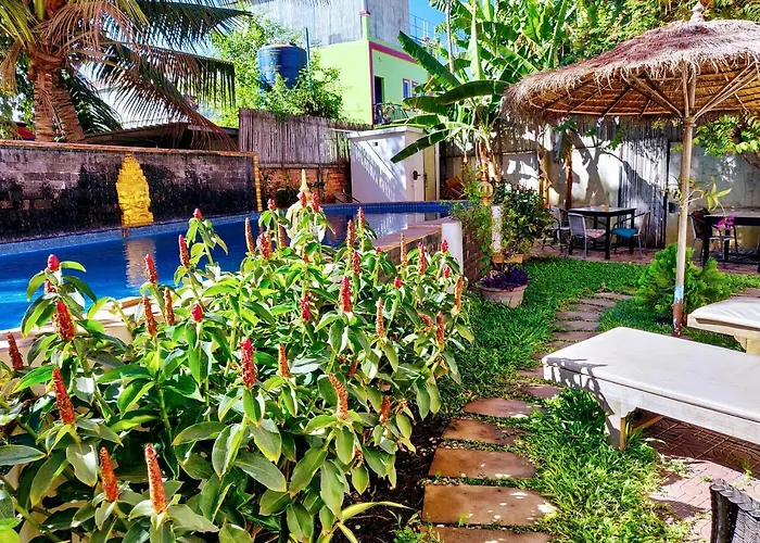 The Cashew Nut 3* Siem Reap